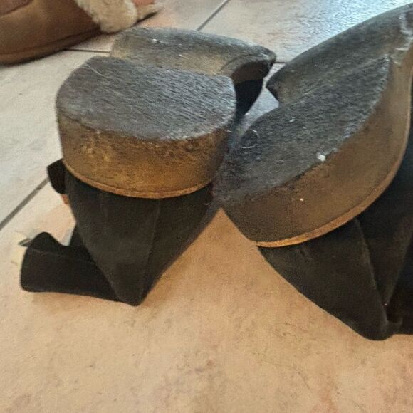 Common Projects Black Suede Chelsea Boots ankle shoes y2k design flats main image 8